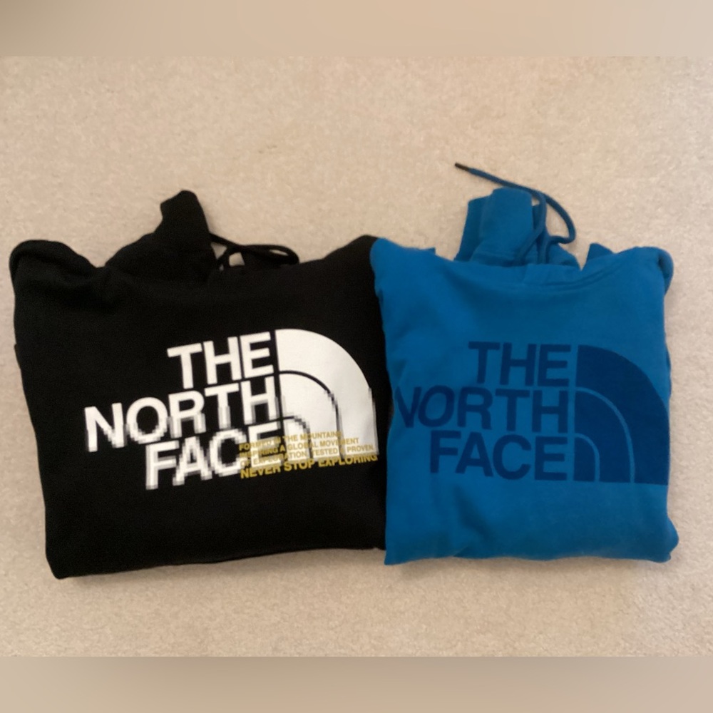 Men’s North Face hooded sweatshirt bundle